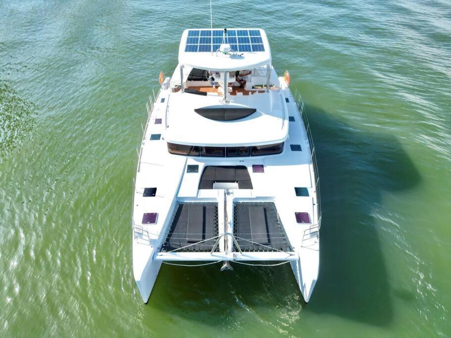 Catamaranvip 52 Pies Con 2 Pisos *